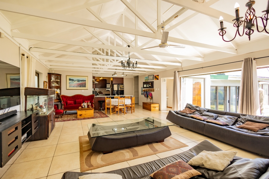 4 Bedroom Property for Sale in Rouxville Western Cape